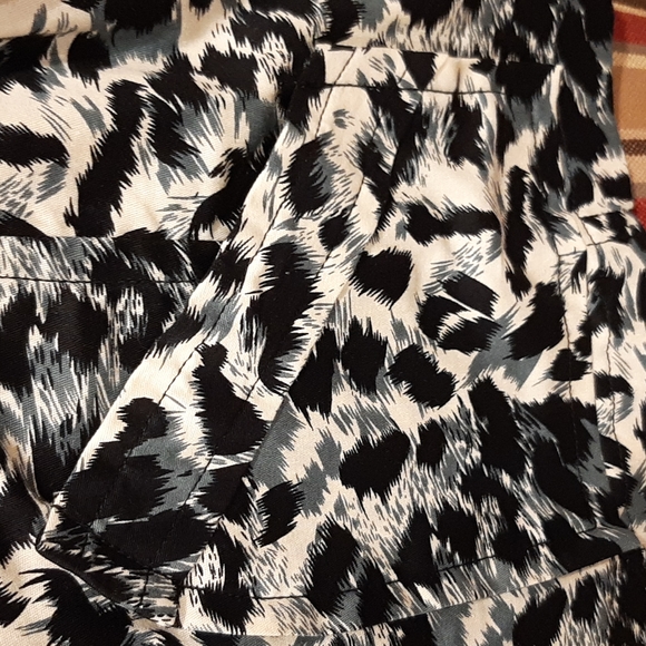 NWOT Women's Ambition Animal Print Button Up Jacket Size S - Picture 6 of 9